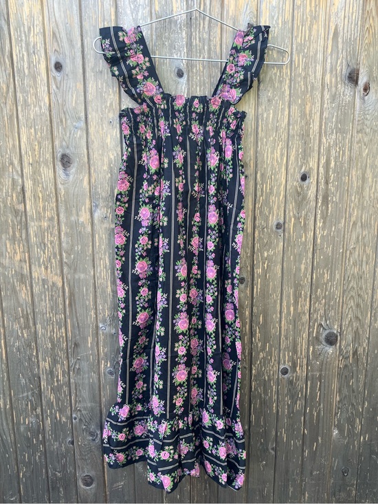 Vintage Dresses & Skirts - Vintage black floral prairie dress